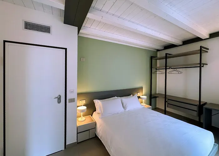 Urban Living 3* Комо