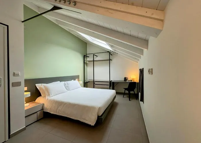 Urban Living Pensionat Como